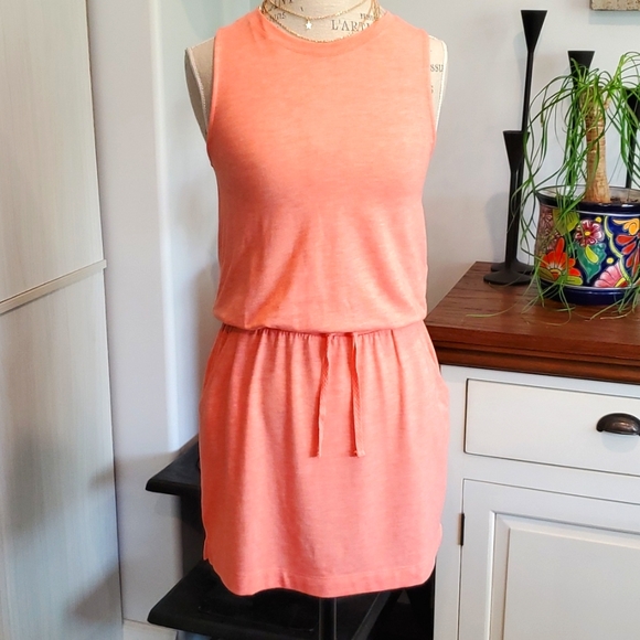 Lou & Grey dress never worn - Picture 3 of 7